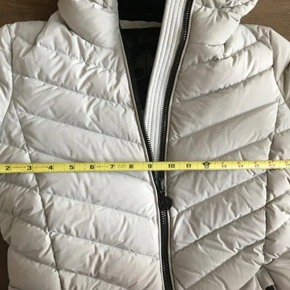 Moose Knuckles jacket - Picture 4 of 10